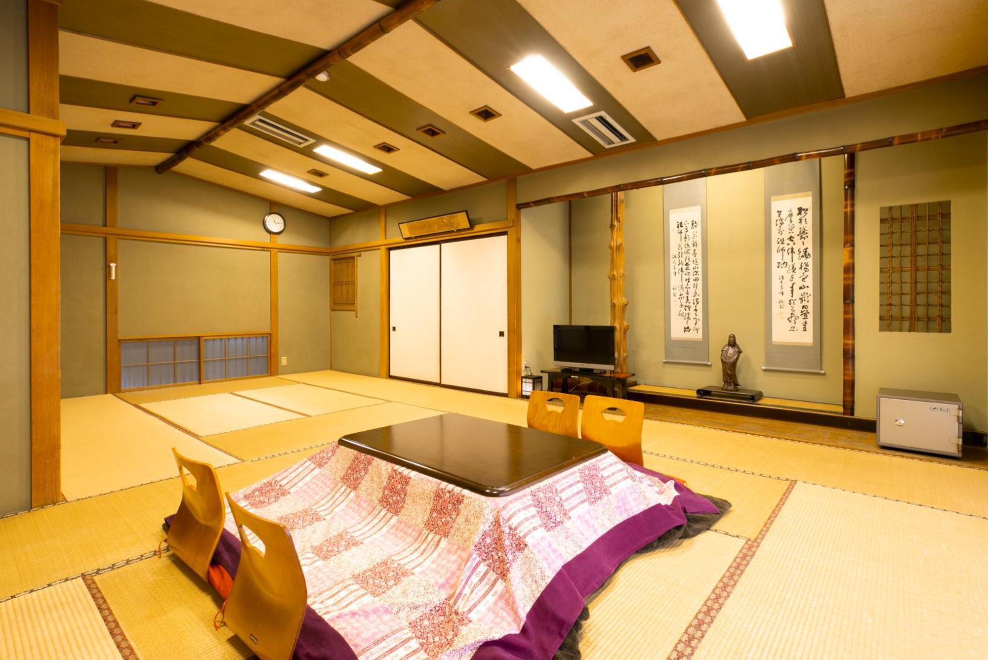 Ryokan Tanakaya Minobu Extérieur photo